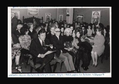 1971 | Entre el actor Javier Portales y la actriz Diana Ingro - Inauguración muestra Galería Argentina